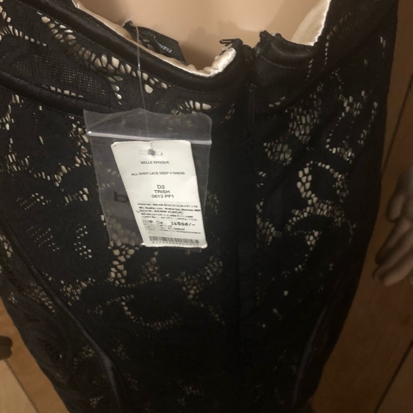 All Over Lace Deep V Dress - Picture 10 of 11